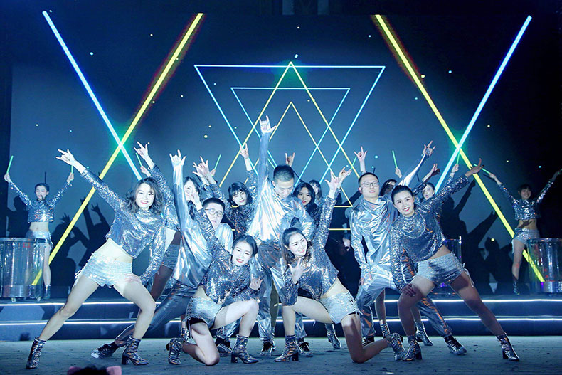 b2bd1b46fc67945449486eec78e0853.jpg b2bd1b46fc67945449486eec78e0853.jpg