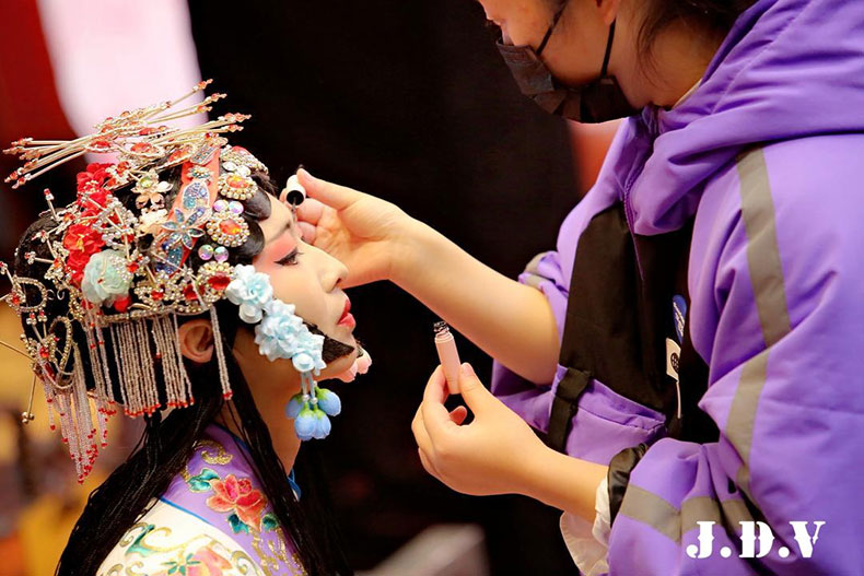 图片100.jpg 图片100.jpg